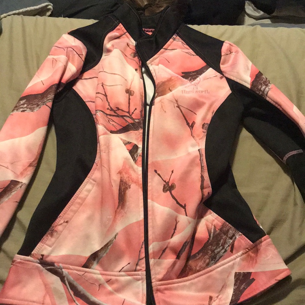 Pink and black camo huntworth jacket